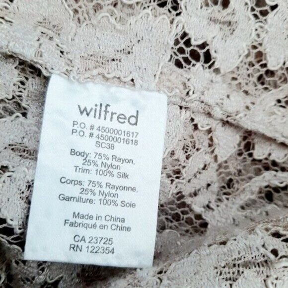 Aritzia WILFRED Nude Floral Lace Stretchy Tank Top Sz XS - Picture 12 of 12